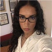 Ho conseguito la doppia maturità sia italiana sia francese e mi offro a insegnare sia italiano sia francese a ragazzi e bambini